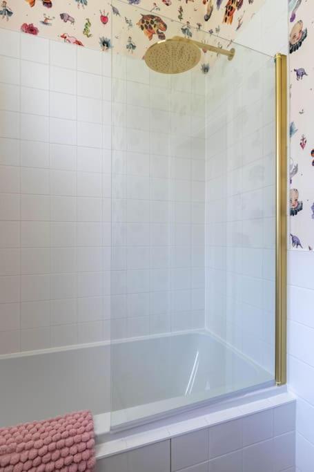 Wolverdene - Entire Ground Floor Flat With Garden Маргит Экстерьер фото