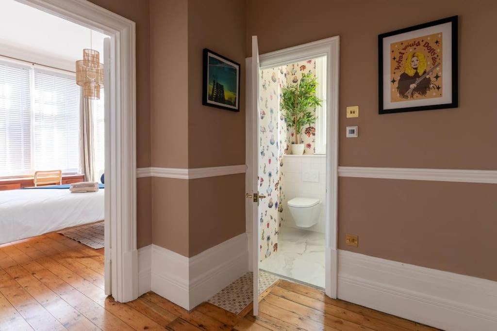 Wolverdene - Entire Ground Floor Flat With Garden Маргит Экстерьер фото