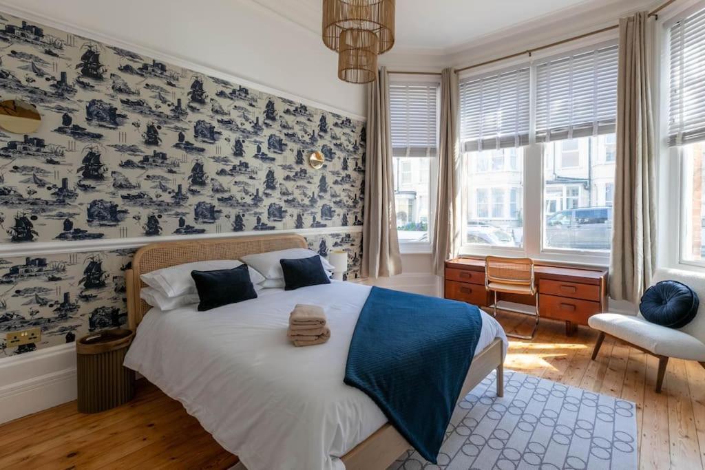 Wolverdene - Entire Ground Floor Flat With Garden Маргит Экстерьер фото